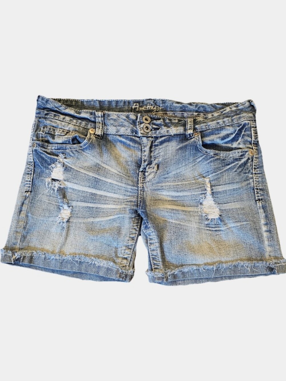 Amethyst Y2K Light Wash Low-Rise Distressed Denim Shorts Size 11